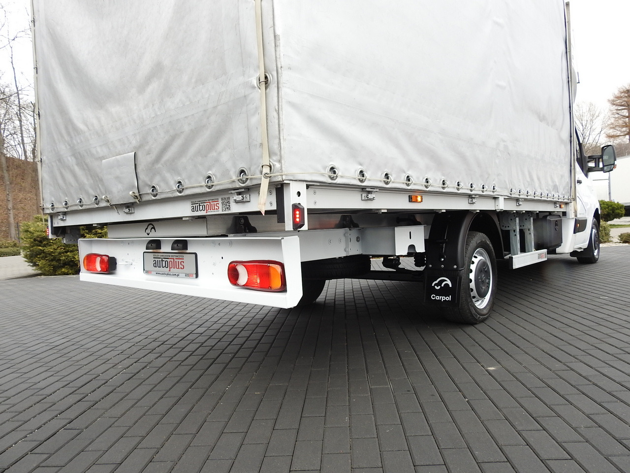 Dostavno vozilo s ponjavo OPEL MOVANO  TARPAULIN 8 PALLETS WEBASTO CRUISE CONTROL LED LIGHTS PNEUMATICS AIR CONDITIONING  165HP: slika 26