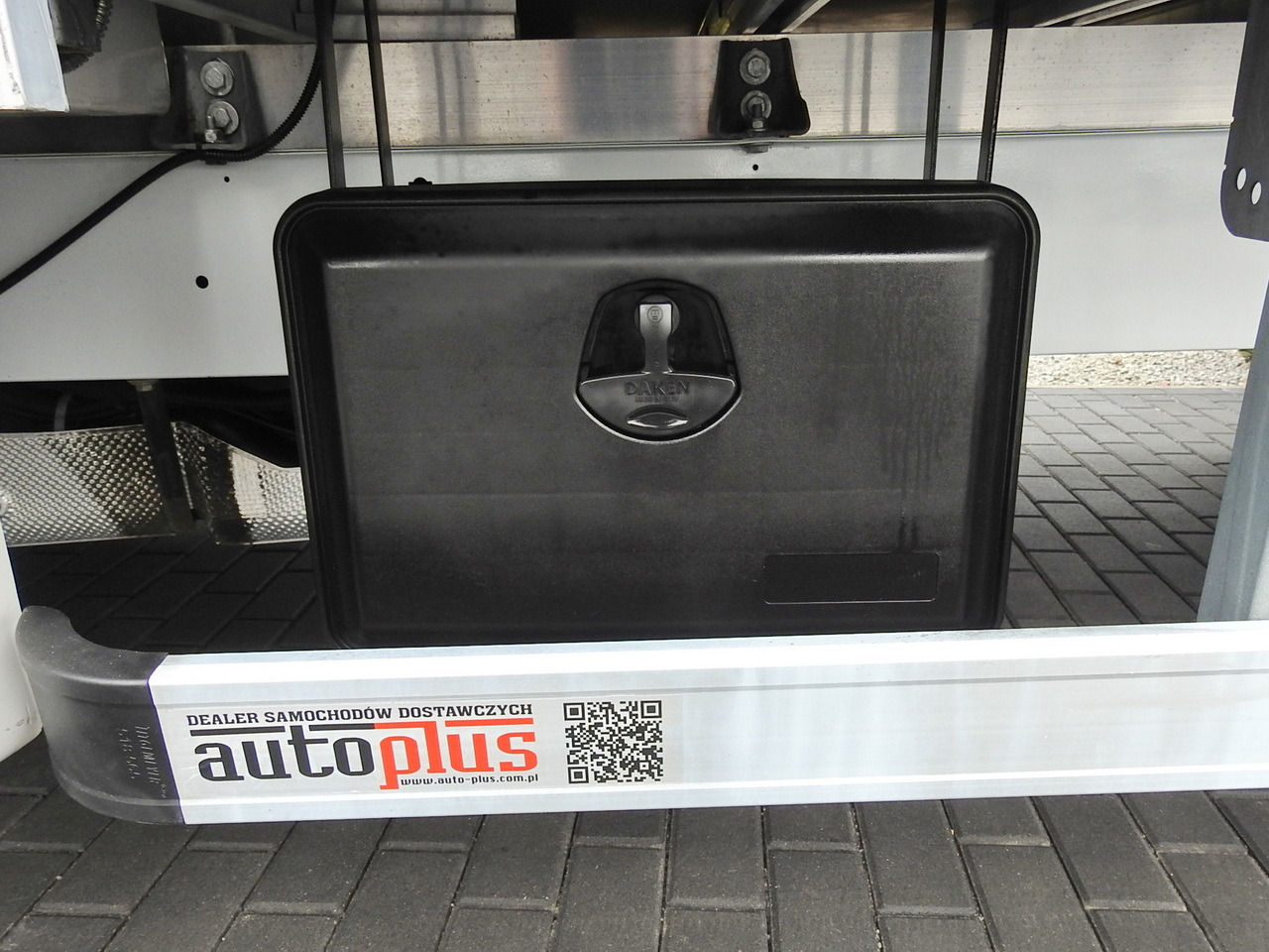 Dostavno vozilo s ponjavo OPEL MOVANO  TARPAULIN 8 PALLETS WEBASTO CRUISE CONTROL LED LIGHTS PNEUMATICS AIR CONDITIONING  165HP: slika 22