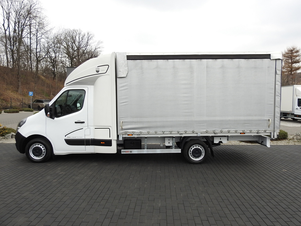 Dostavno vozilo s ponjavo OPEL MOVANO  TARPAULIN 8 PALLETS WEBASTO CRUISE CONTROL LED LIGHTS PNEUMATICS AIR CONDITIONING  165HP: slika 9