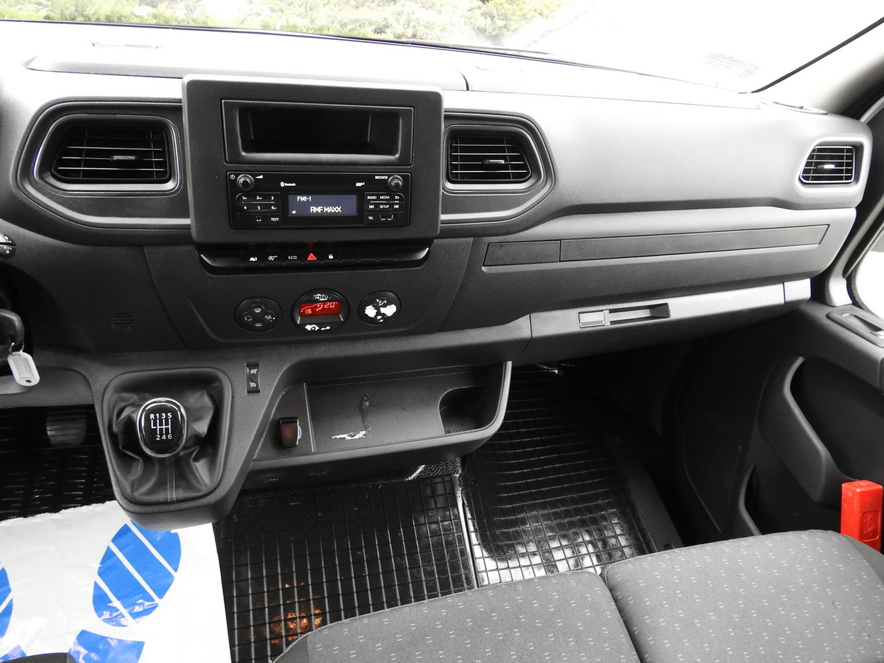 OPEL MOVANO TARPAULIN LIFT 10 PALLETS CRUISE CONTROL AIR CONDITIONING LED LIGHTS PNEUMATICS TWIN WHEELS  165HP lizing OPEL MOVANO TARPAULIN LIFT 10 PALLETS CRUISE CONTROL AIR CONDITIONING LED LIGHTS PNEUMATICS TWIN WHEELS  165HP: slika 38