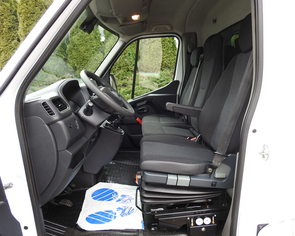 OPEL MOVANO TARPAULIN LIFT 10 PALLETS CRUISE CONTROL AIR CONDITIONING LED LIGHTS PNEUMATICS TWIN WHEELS  165HP lizing OPEL MOVANO TARPAULIN LIFT 10 PALLETS CRUISE CONTROL AIR CONDITIONING LED LIGHTS PNEUMATICS TWIN WHEELS  165HP: slika 31