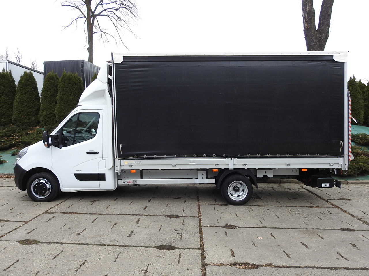 OPEL MOVANO TARPAULIN LIFT 10 PALLETS CRUISE CONTROL AIR CONDITIONING LED LIGHTS PNEUMATICS TWIN WHEELS  165HP lizing OPEL MOVANO TARPAULIN LIFT 10 PALLETS CRUISE CONTROL AIR CONDITIONING LED LIGHTS PNEUMATICS TWIN WHEELS  165HP: slika 9