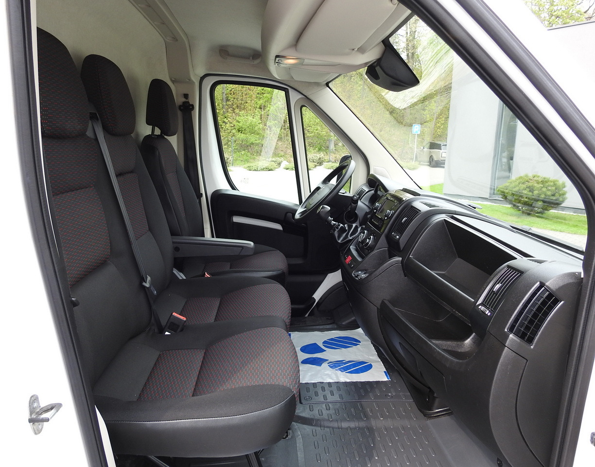Hladilno vozilo PEUGEOT BOXER REFRIGERATOR VAN 0*C CRUISE CONTROL NAVIGATION AIR CONDITIONING  135HP: slika 37