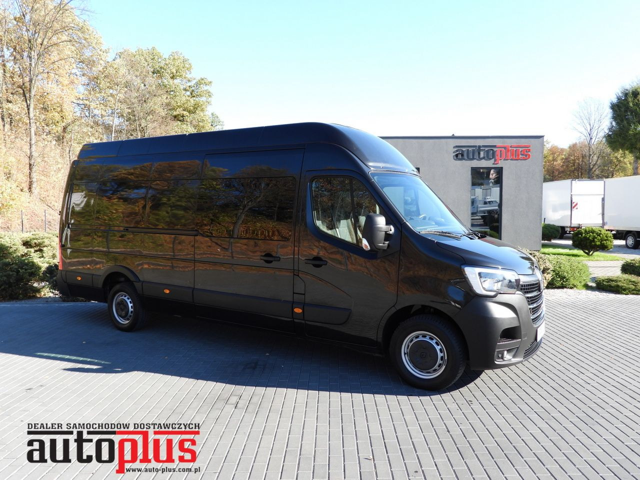 RENAULT MASTER BOX DELIVERY VAN 7 SEATS CRUISE CONTROL LED LIGHTS AIR CONDITIONING 165HP - Furgon: slika 1 RENAULT MASTER BOX DELIVERY VAN 7 SEATS CRUISE CONTROL LED LIGHTS AIR CONDITIONING 165HP - Furgon: slika 1