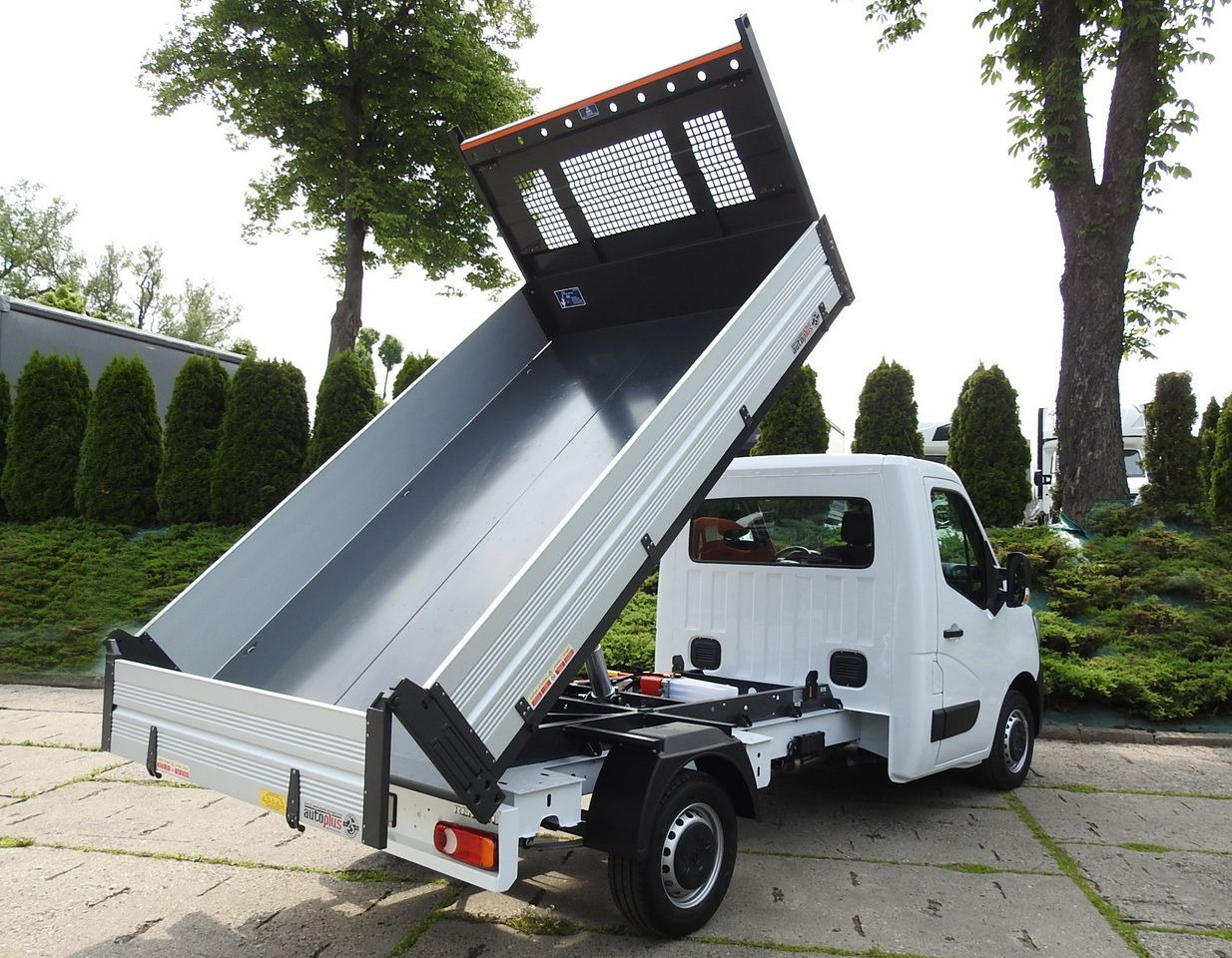RENAULT MASTER - Dostavno vozilo prekucnik: slika 3 RENAULT MASTER - Dostavno vozilo prekucnik: slika 3
