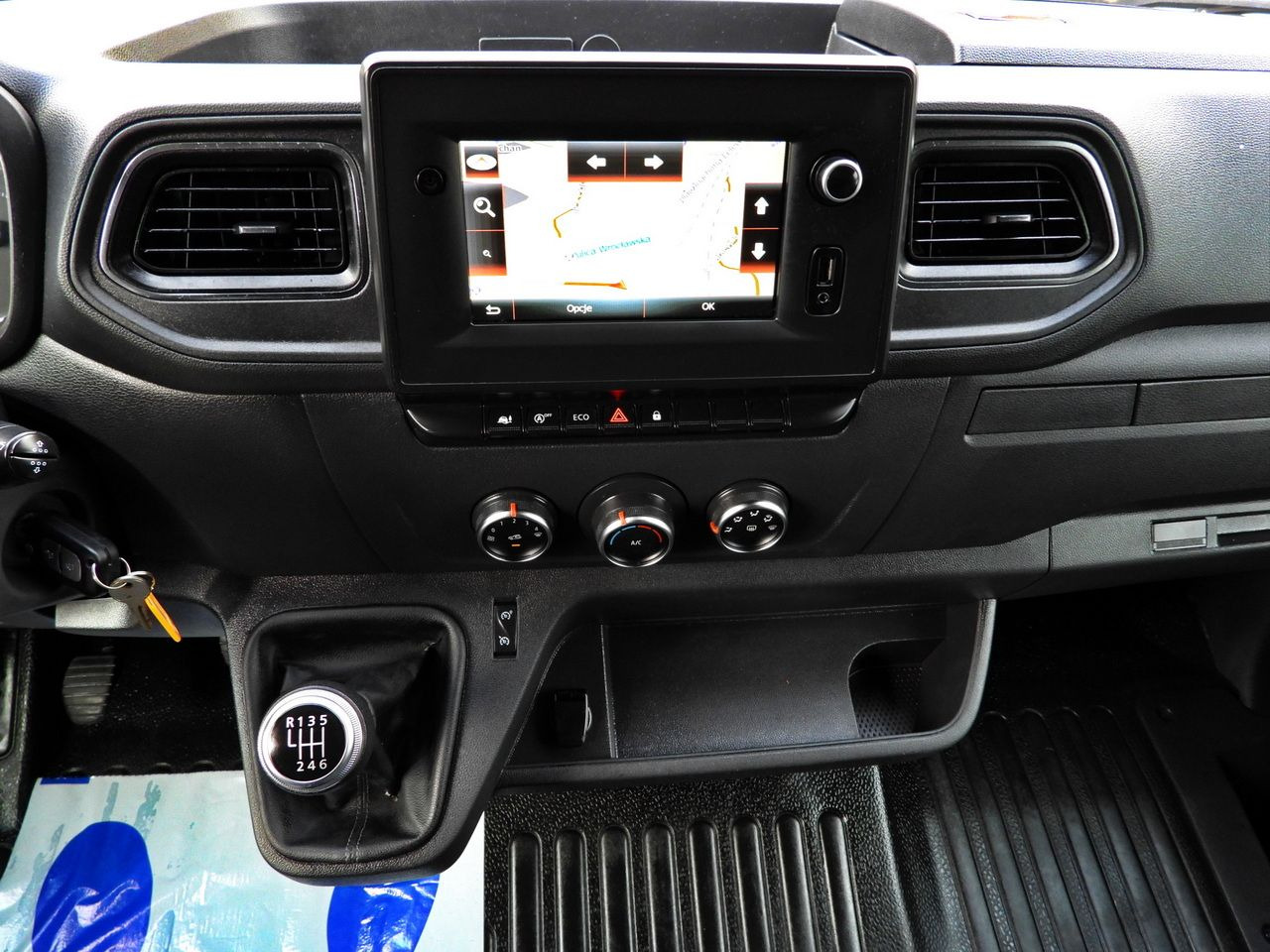 RENAULT MASTER TARPAULIN 10 PALLETS CRUISE CONTROL NAVIGATION LED LIGHTS PNEUMATICS AIR CONDITIONING  165HP lizing RENAULT MASTER TARPAULIN 10 PALLETS CRUISE CONTROL NAVIGATION LED LIGHTS PNEUMATICS AIR CONDITIONING  165HP: slika 38