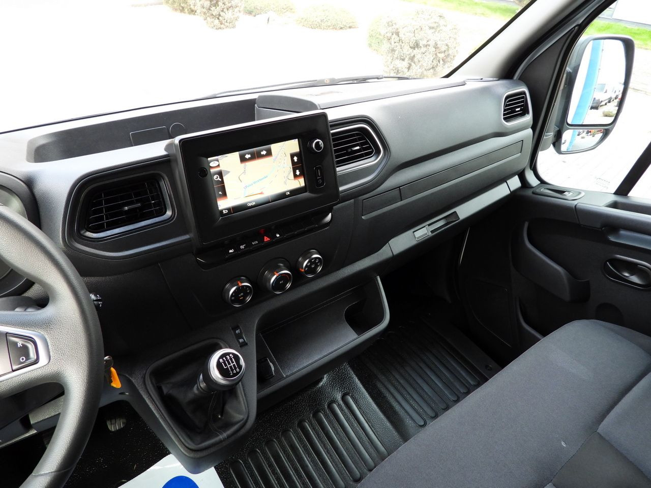 RENAULT MASTER TARPAULIN 10 PALLETS CRUISE CONTROL NAVIGATION LED LIGHTS PNEUMATICS AIR CONDITIONING  165HP lizing RENAULT MASTER TARPAULIN 10 PALLETS CRUISE CONTROL NAVIGATION LED LIGHTS PNEUMATICS AIR CONDITIONING  165HP: slika 36