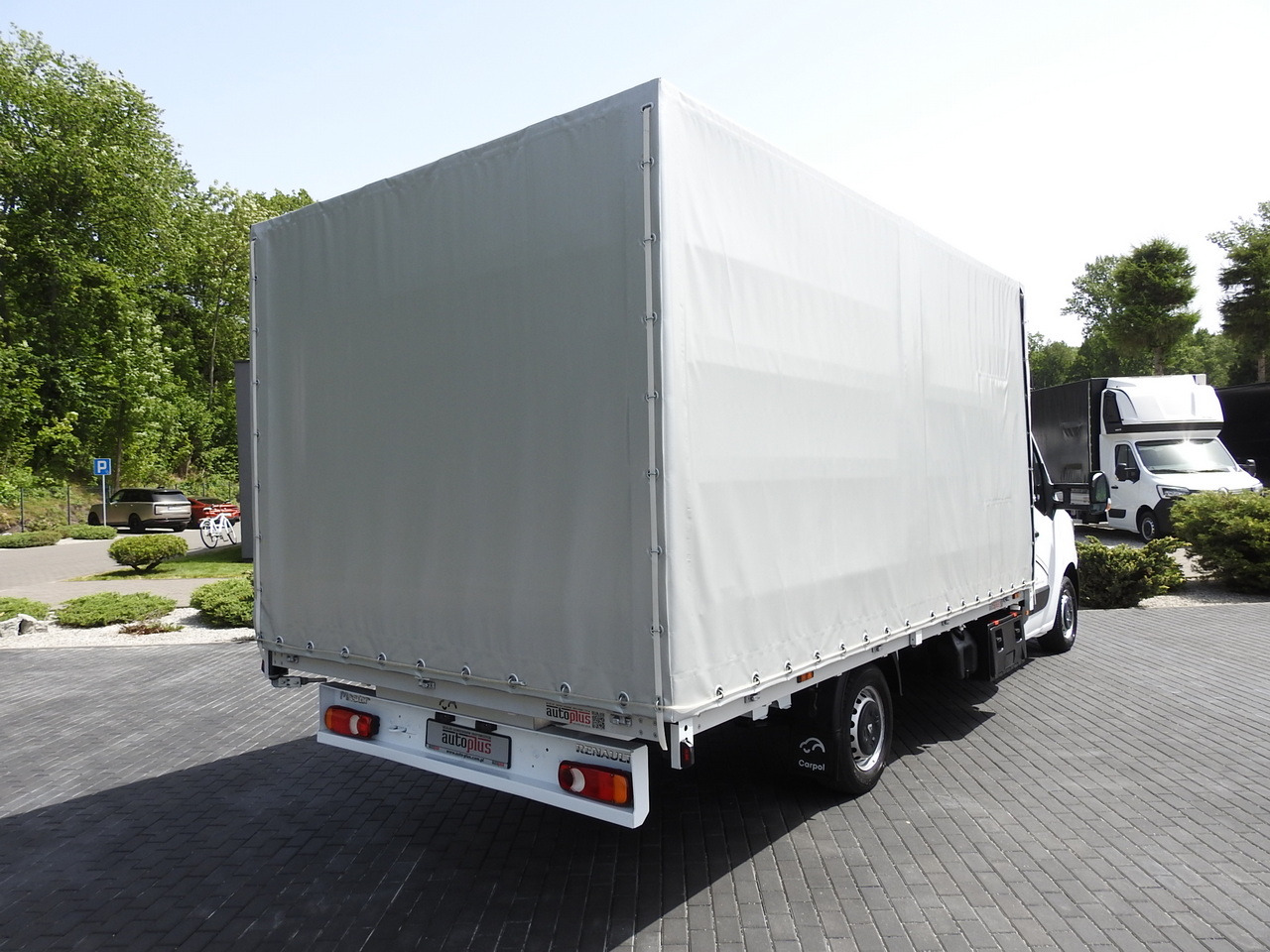 RENAULT MASTER TARPAULIN 10 PALLETS WEBASTO CRUISE CONTROL AIR CONDITIONING LED LIGHTS 165HP - Dostavno vozilo s ponjavo: slika 3 RENAULT MASTER TARPAULIN 10 PALLETS WEBASTO CRUISE CONTROL AIR CONDITIONING LED LIGHTS 165HP - Dostavno vozilo s ponjavo: slika 3