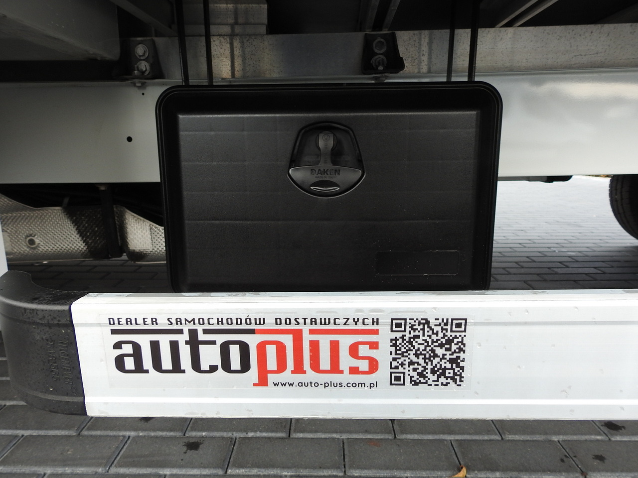 Dostavno vozilo s ponjavo RENAULT MASTER TARPAULIN 10 PALLETS WEBASTO CRUISE CONTROL AIR CONDITIONING LED LIGHTS PNEUMATICS 165HP: slika 24 Dostavno vozilo s ponjavo RENAULT MASTER TARPAULIN 10 PALLETS WEBASTO CRUISE CONTROL AIR CONDITIONING LED LIGHTS PNEUMATICS 165HP: slika 24