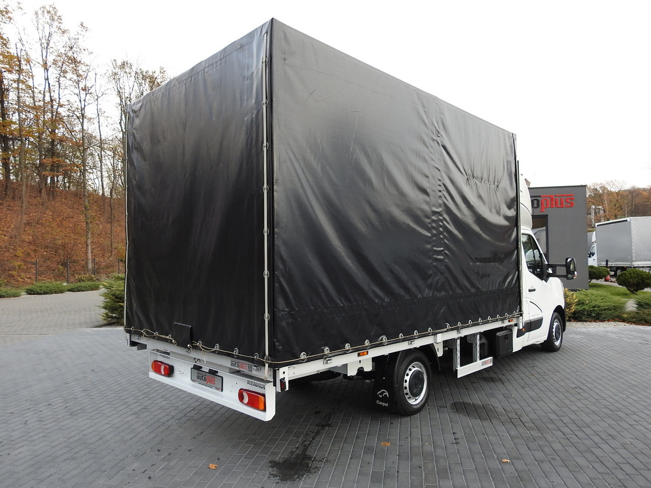 RENAULT MASTER TARPAULIN 10 PALLETS WEBASTO CRUISE CONTROL AIR CONDITIONING LED LIGHTS PNEUMATICS 165HP - Dostavno vozilo s ponjavo: slika 3 RENAULT MASTER TARPAULIN 10 PALLETS WEBASTO CRUISE CONTROL AIR CONDITIONING LED LIGHTS PNEUMATICS 165HP - Dostavno vozilo s ponjavo: slika 3
