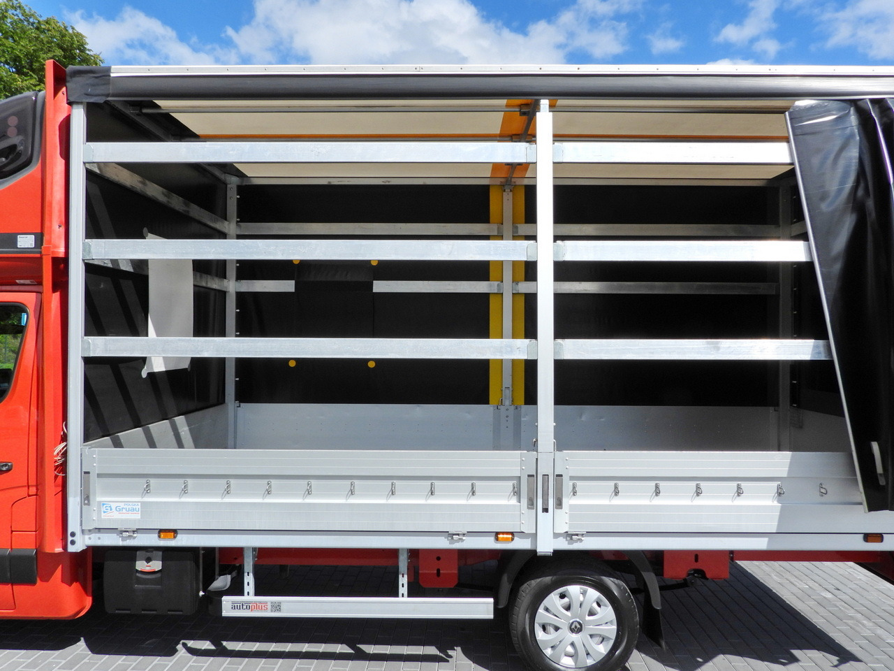 Dostavno vozilo s ponjavo RENAULT MASTER TARPAULIN 10 PALLETS WEBASTO CRUISE CONTROL LED LIGHTS AIR CONDITIONING  165HP: slika 24