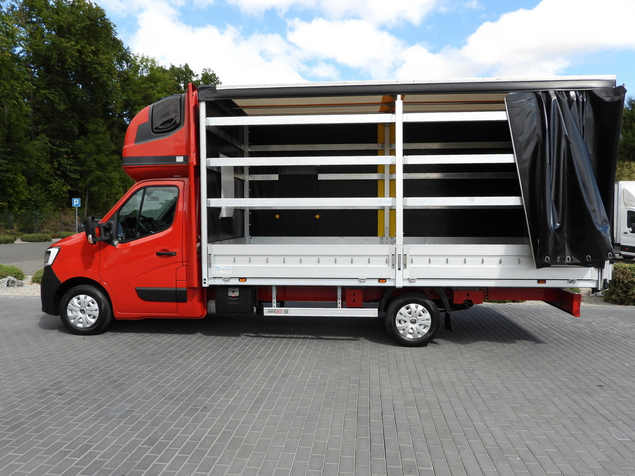Dostavno vozilo s ponjavo RENAULT MASTER TARPAULIN 10 PALLETS WEBASTO CRUISE CONTROL LED LIGHTS AIR CONDITIONING  165HP: slika 8