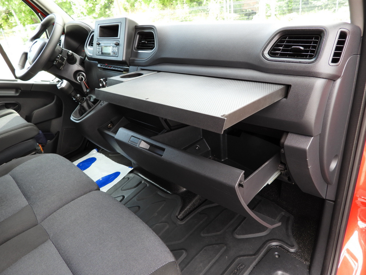 Dostavno vozilo s ponjavo RENAULT MASTER TARPAULIN 10 PALLETS WEBASTO CRUISE CONTROL LED LIGHTS AIR CONDITIONING  165HP: slika 41