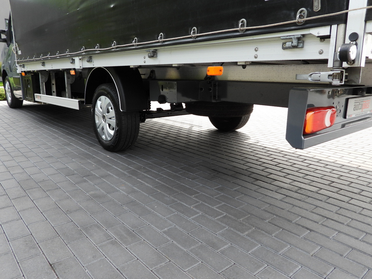 RENAULT MASTER TARPAULIN 10 PALLETS WEBASTO CRUISE CONTROL LED LIGHTS PNEUMATICS AIR CONDITIONING 165HP lizing RENAULT MASTER TARPAULIN 10 PALLETS WEBASTO CRUISE CONTROL LED LIGHTS PNEUMATICS AIR CONDITIONING 165HP: slika 16 RENAULT MASTER TARPAULIN 10 PALLETS WEBASTO CRUISE CONTROL LED LIGHTS PNEUMATICS AIR CONDITIONING 165HP lizing RENAULT MASTER TARPAULIN 10 PALLETS WEBASTO CRUISE CONTROL LED LIGHTS PNEUMATICS AIR CONDITIONING 165HP: slika 16