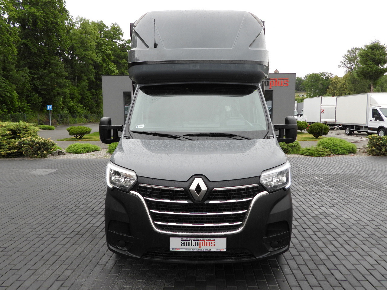 RENAULT MASTER TARPAULIN 10 PALLETS WEBASTO CRUISE CONTROL LED LIGHTS PNEUMATICS AIR CONDITIONING 165HP - Dostavno vozilo s ponjavo: slika 5 RENAULT MASTER TARPAULIN 10 PALLETS WEBASTO CRUISE CONTROL LED LIGHTS PNEUMATICS AIR CONDITIONING 165HP - Dostavno vozilo s ponjavo: slika 5