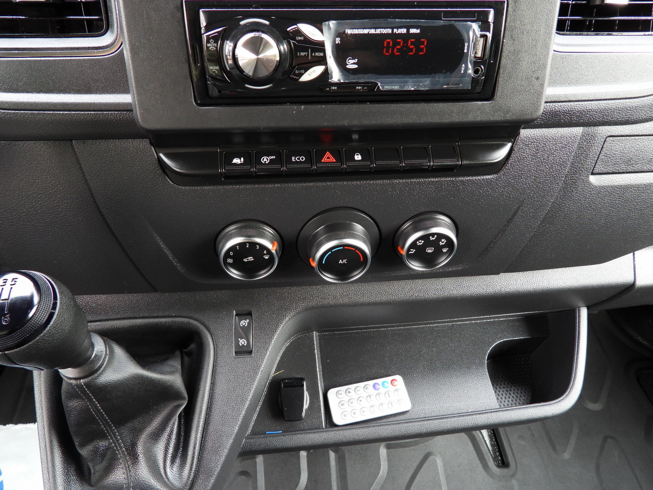 RENAULT MASTER TARPAULIN 10 PALLETS WEBASTO CRUISE CONTROL LED LIGHTS PNEUMATICS AIR CONDITIONING 165HP lizing RENAULT MASTER TARPAULIN 10 PALLETS WEBASTO CRUISE CONTROL LED LIGHTS PNEUMATICS AIR CONDITIONING 165HP: slika 34 RENAULT MASTER TARPAULIN 10 PALLETS WEBASTO CRUISE CONTROL LED LIGHTS PNEUMATICS AIR CONDITIONING 165HP lizing RENAULT MASTER TARPAULIN 10 PALLETS WEBASTO CRUISE CONTROL LED LIGHTS PNEUMATICS AIR CONDITIONING 165HP: slika 34