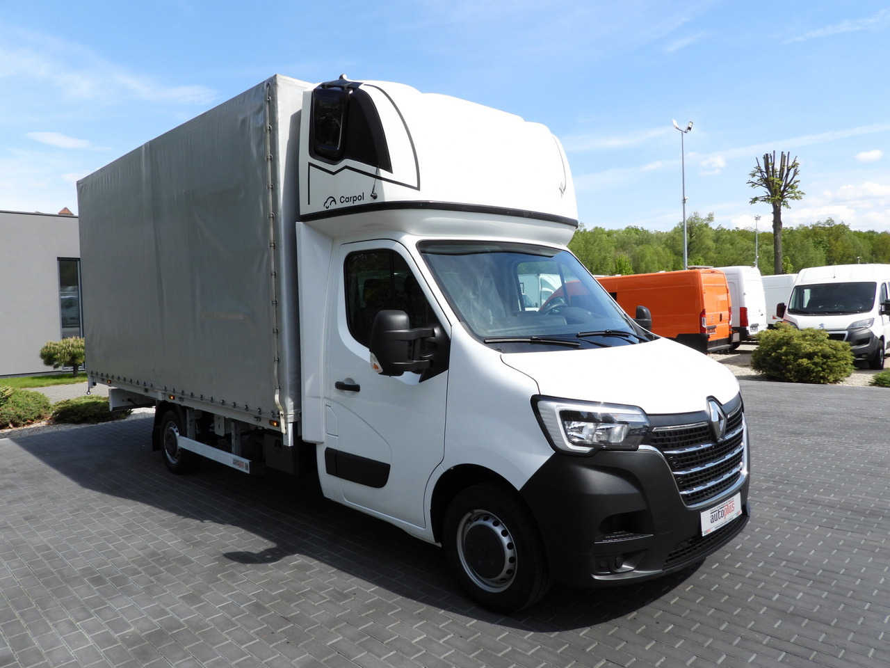 RENAULT MASTER TARPAULIN 10 PALLETS WEBASTO CRUISE CONTROL LED LIGHTS PNEUMATICS AIR CONDITIONING 165HP - Dostavno vozilo s ponjavo: slika 4 RENAULT MASTER TARPAULIN 10 PALLETS WEBASTO CRUISE CONTROL LED LIGHTS PNEUMATICS AIR CONDITIONING 165HP - Dostavno vozilo s ponjavo: slika 4