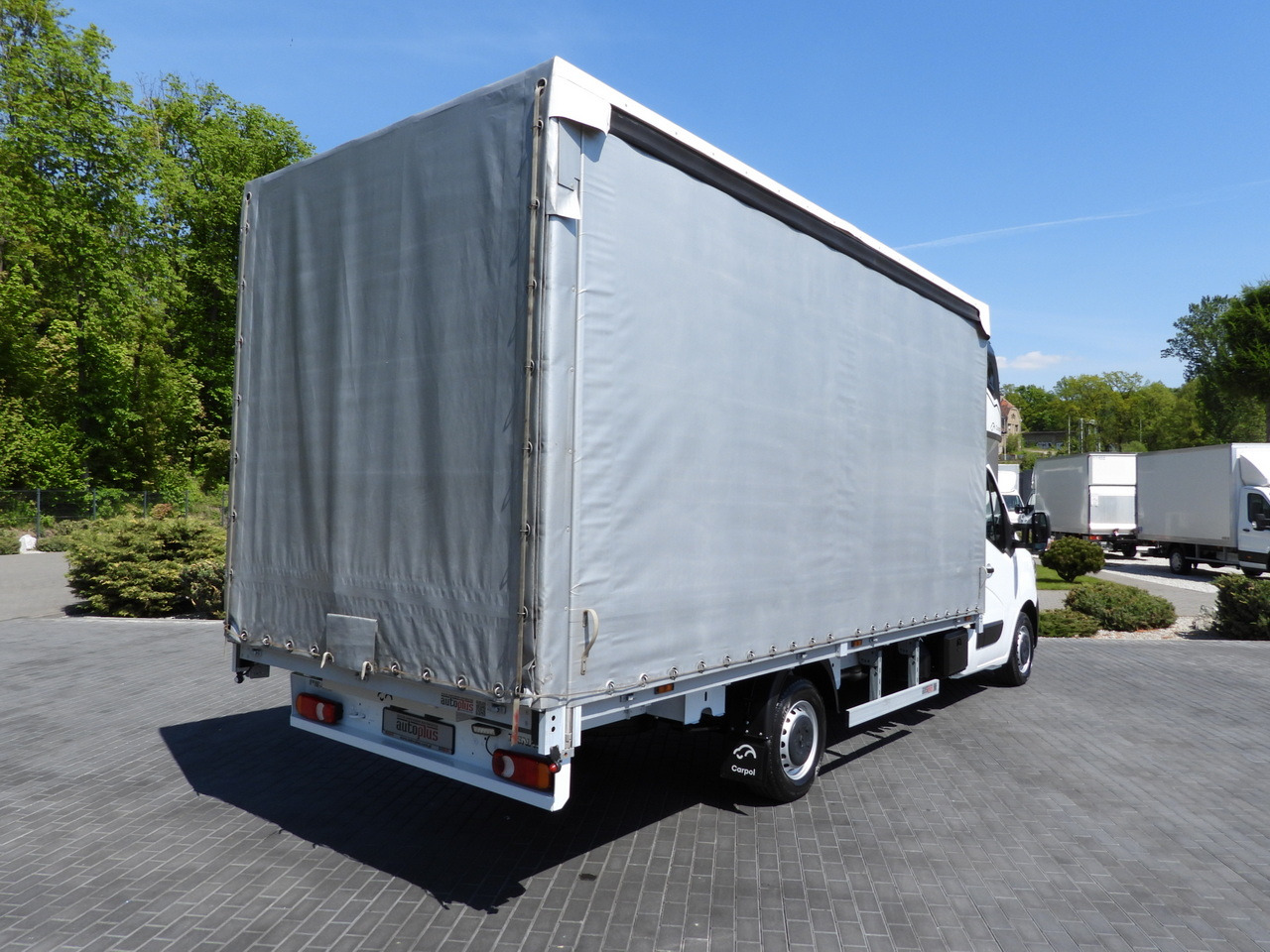 RENAULT MASTER TARPAULIN 10 PALLETS WEBASTO CRUISE CONTROL LED LIGHTS PNEUMATICS AIR CONDITIONING 165HP - Dostavno vozilo s ponjavo: slika 3 RENAULT MASTER TARPAULIN 10 PALLETS WEBASTO CRUISE CONTROL LED LIGHTS PNEUMATICS AIR CONDITIONING 165HP - Dostavno vozilo s ponjavo: slika 3
