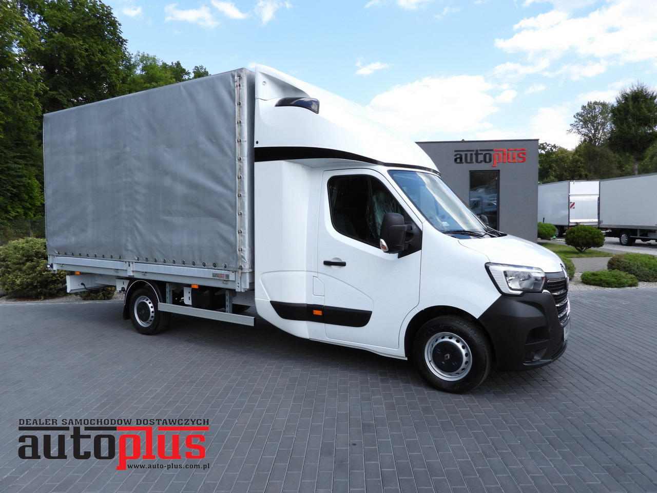 RENAULT MASTER TARPAULIN 8 PALLETS WEBASTO CRUISE CONTROL LED LIGHTS PNEUMATICS AIR CONDITIONING 165HP - Dostavno vozilo s ponjavo: slika 1 RENAULT MASTER TARPAULIN 8 PALLETS WEBASTO CRUISE CONTROL LED LIGHTS PNEUMATICS AIR CONDITIONING 165HP - Dostavno vozilo s ponjavo: slika 1