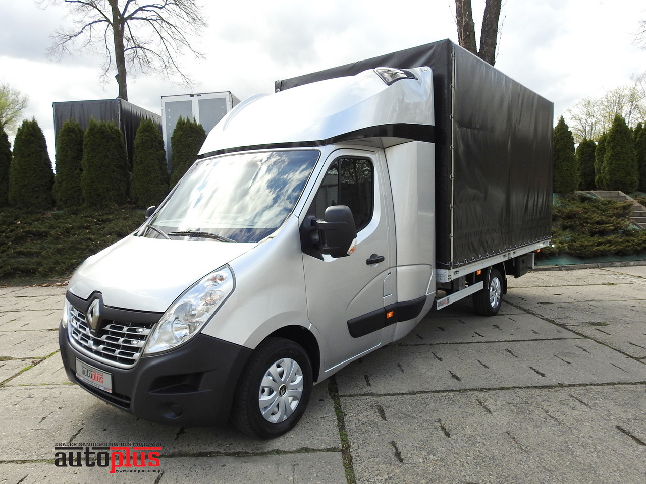 RENAULT MASTER TARPAULIN 8 PALLETS WEBASTO CRUISE CONTROL NAVIGATION AIR CONDITIONING PNEUMATICS 170HP - Dostavno vozilo s ponjavo: slika 1 RENAULT MASTER TARPAULIN 8 PALLETS WEBASTO CRUISE CONTROL NAVIGATION AIR CONDITIONING PNEUMATICS 170HP - Dostavno vozilo s ponjavo: slika 1