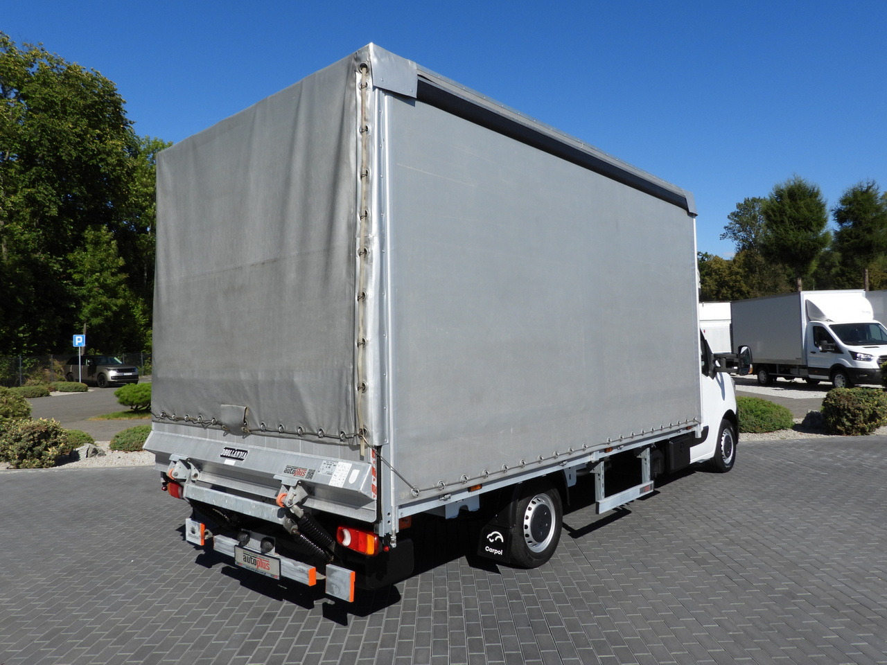RENAULT MASTER TARPAULIN LIFT 10 PALLETS WEBASTO CRUISE CONTROL LED LIGHTS PNEUMATICS AIR CONDITIONING 165HP - Dostavno vozilo s ponjavo: slika 3 RENAULT MASTER TARPAULIN LIFT 10 PALLETS WEBASTO CRUISE CONTROL LED LIGHTS PNEUMATICS AIR CONDITIONING 165HP - Dostavno vozilo s ponjavo: slika 3
