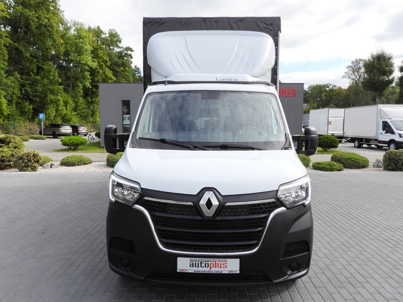 RENAULT MASTER TARPAULIN LIFT 8 PALLETS CRUISE CONTROL LED LIGHTS AIR CONDITIONING 145HP - Dostavno vozilo s ponjavo: slika 5 RENAULT MASTER TARPAULIN LIFT 8 PALLETS CRUISE CONTROL LED LIGHTS AIR CONDITIONING 145HP - Dostavno vozilo s ponjavo: slika 5
