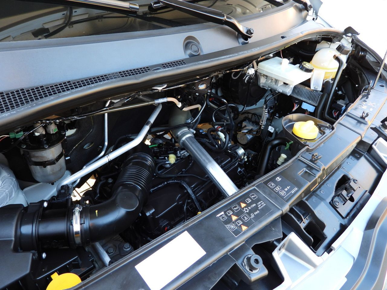 Dostavno vozilo prekucnik RENAULT MASTER TIPPER DOUBLE CABIN DOKA 7 SEATS CRUISE CONTROL AIR CONDITIONING 145HP: slika 24 Dostavno vozilo prekucnik RENAULT MASTER TIPPER DOUBLE CABIN DOKA 7 SEATS CRUISE CONTROL AIR CONDITIONING 145HP: slika 24