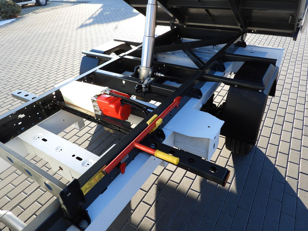 Dostavno vozilo prekucnik RENAULT MASTER TIPPER DOUBLE CABIN DOKA 7 SEATS CRUISE CONTROL AIR CONDITIONING 145HP: slika 20 Dostavno vozilo prekucnik RENAULT MASTER TIPPER DOUBLE CABIN DOKA 7 SEATS CRUISE CONTROL AIR CONDITIONING 145HP: slika 20