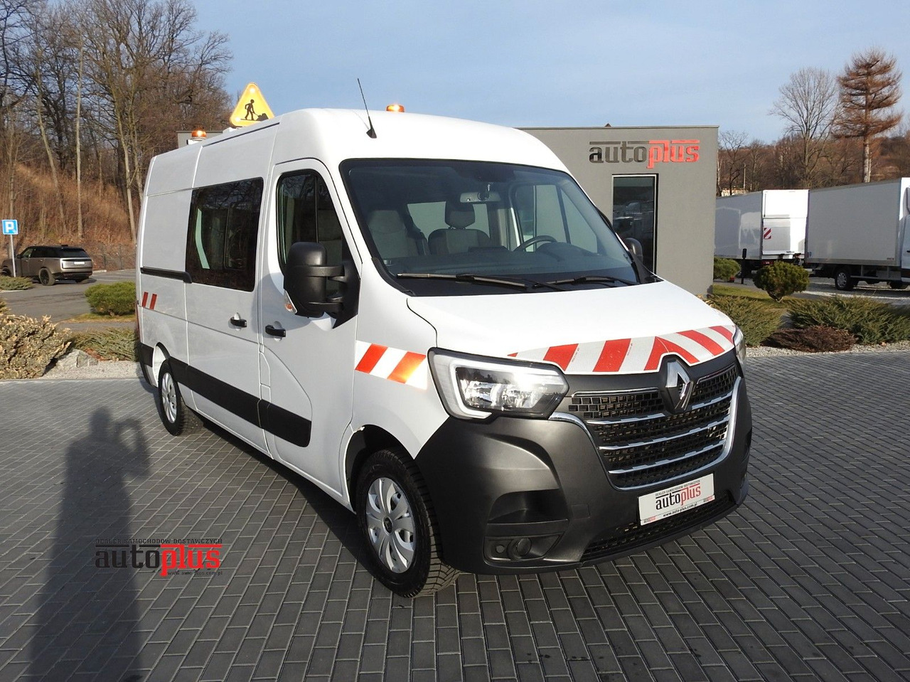 Renault MASTER KASTENWAGEN DOPPELKABINE 7 SITZE TEMPOMAT - Furgon, Dostavno vozilo z dvojno kabino: slika 1 Renault MASTER KASTENWAGEN DOPPELKABINE 7 SITZE TEMPOMAT - Furgon, Dostavno vozilo z dvojno kabino: slika 1