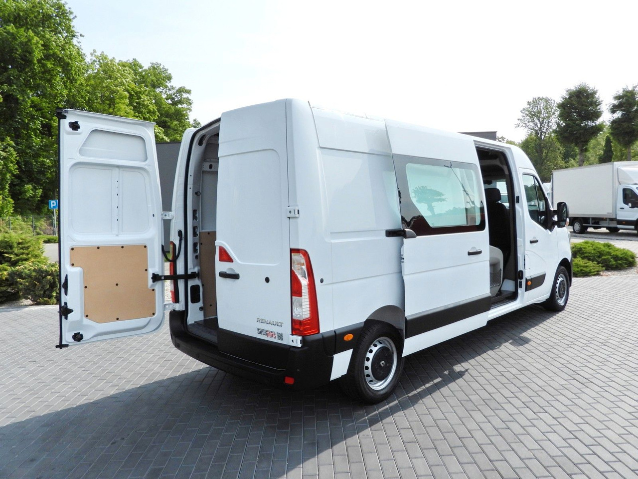 Renault MASTER KASTENWAGEN DOPPELKABINE 7 SITZE TEMPOMAT - Furgon, Dostavno vozilo z dvojno kabino: slika 3 Renault MASTER KASTENWAGEN DOPPELKABINE 7 SITZE TEMPOMAT - Furgon, Dostavno vozilo z dvojno kabino: slika 3
