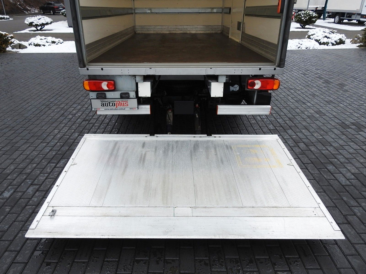 Nov Dostavno vozilo z zabojnikom Renault MASTER  KOFFER AUFZUG 8 PALETTEN TEMPOMAT NAVI: slika 18