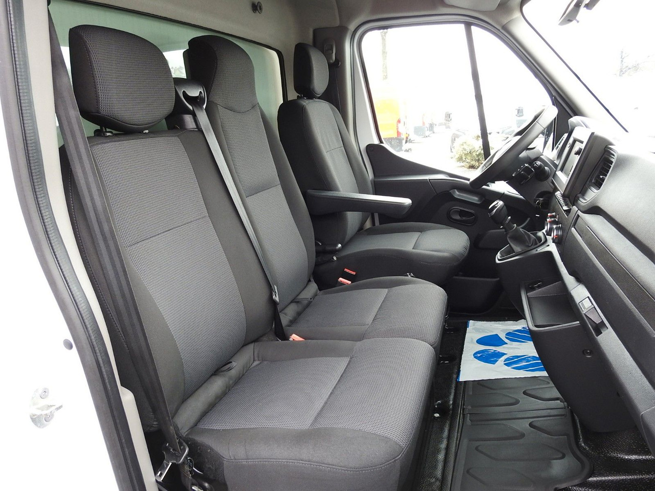 Nov Dostavno vozilo z zabojnikom Renault MASTER  KOFFER AUFZUG 8 PALETTEN TEMPOMAT NAVI: slika 29