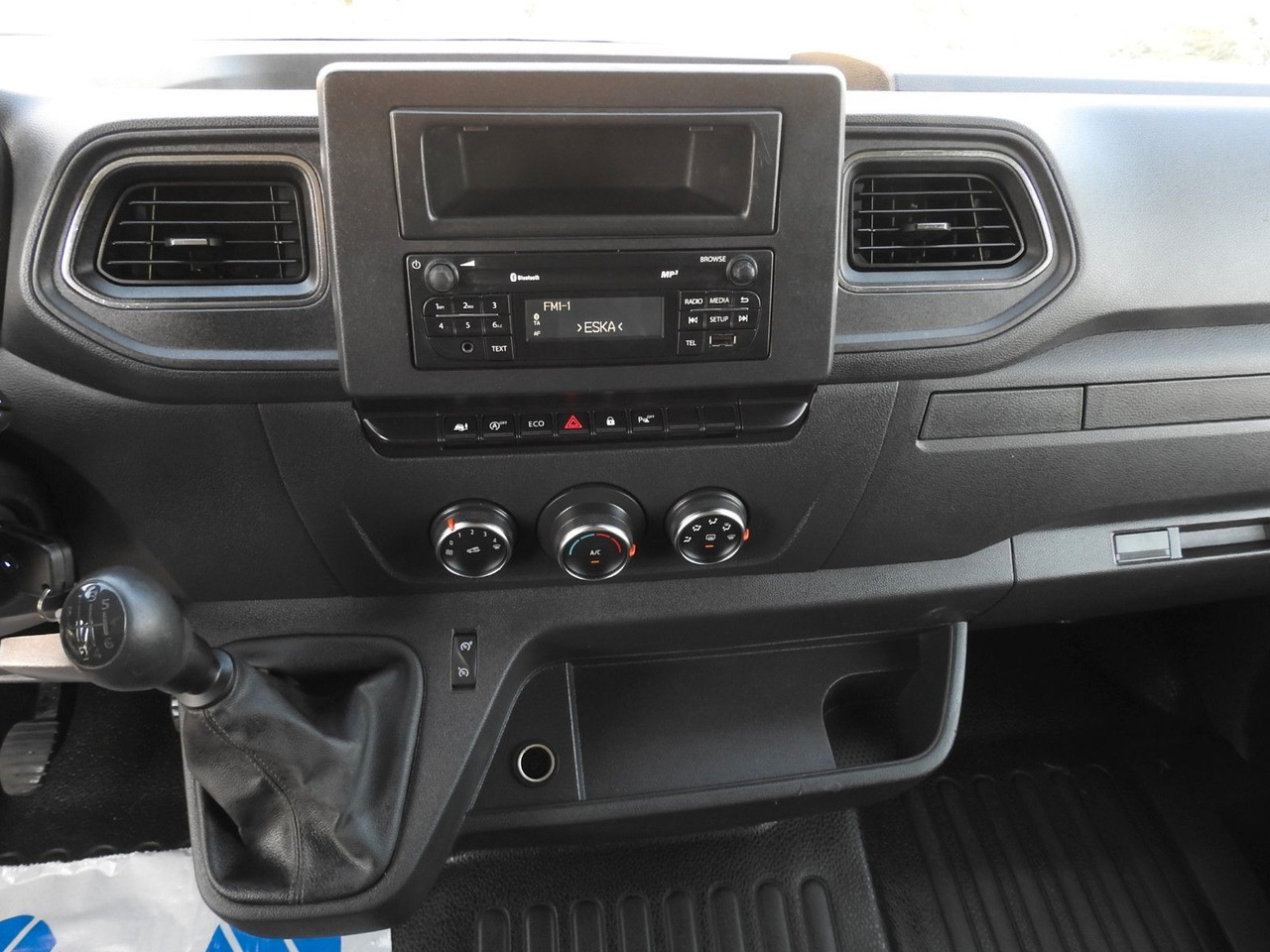Hladilno vozilo Renault MASTER  KÜHLKASTENWAGEN 0*C LED LICHTER  A/C Renault MASTER  KÜHLKASTENWAGEN 0*C LED LICHTER  A/C: slika 26
