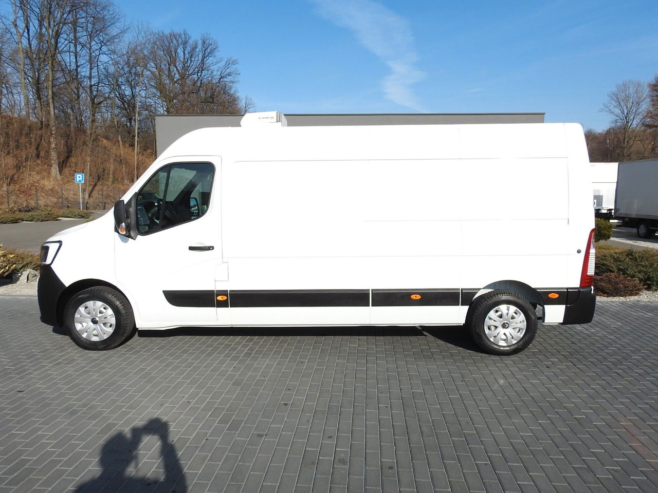 Hladilno vozilo Renault MASTER  KÜHLKASTENWAGEN 0*C LED LICHTER  A/C Renault MASTER  KÜHLKASTENWAGEN 0*C LED LICHTER  A/C: slika 9