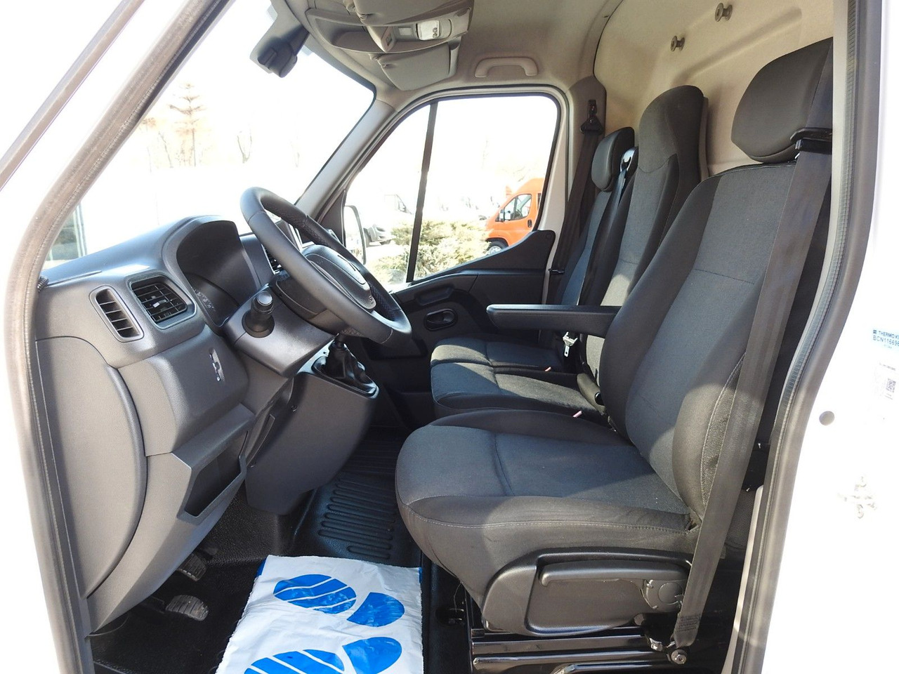 Hladilno vozilo Renault MASTER  KÜHLKASTENWAGEN 0*C LED LICHTER  A/C Renault MASTER  KÜHLKASTENWAGEN 0*C LED LICHTER  A/C: slika 22