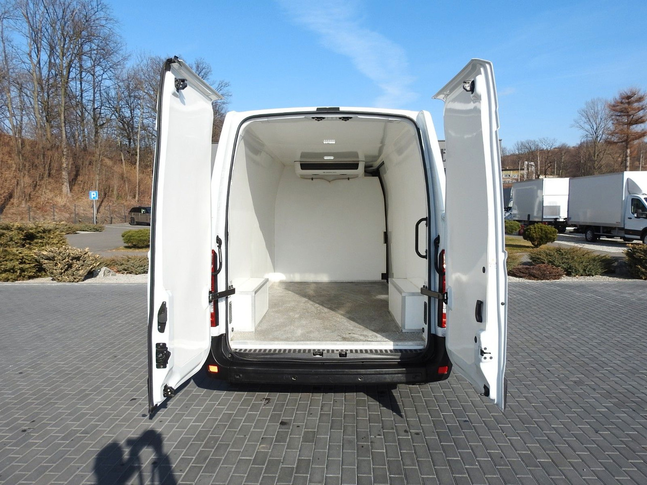 Hladilno vozilo Renault MASTER  KÜHLKASTENWAGEN 0*C LED LICHTER  A/C Renault MASTER  KÜHLKASTENWAGEN 0*C LED LICHTER  A/C: slika 12