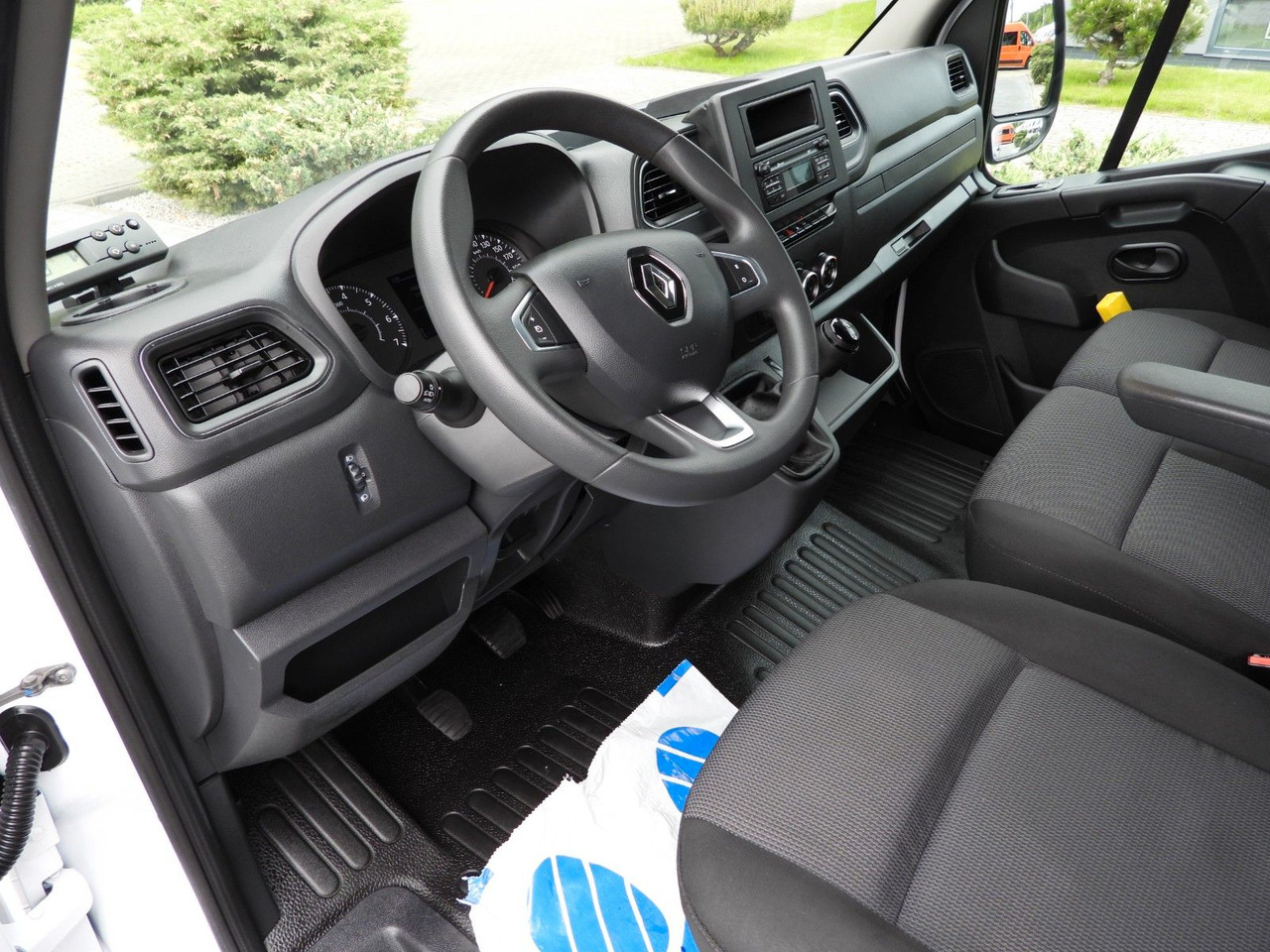 Renault MASTER KÜHLKASTENWAGEN -5*C TEMPOMAT NAVIGATION - Hladilno vozilo: slika 2 Renault MASTER KÜHLKASTENWAGEN -5*C TEMPOMAT NAVIGATION - Hladilno vozilo: slika 2