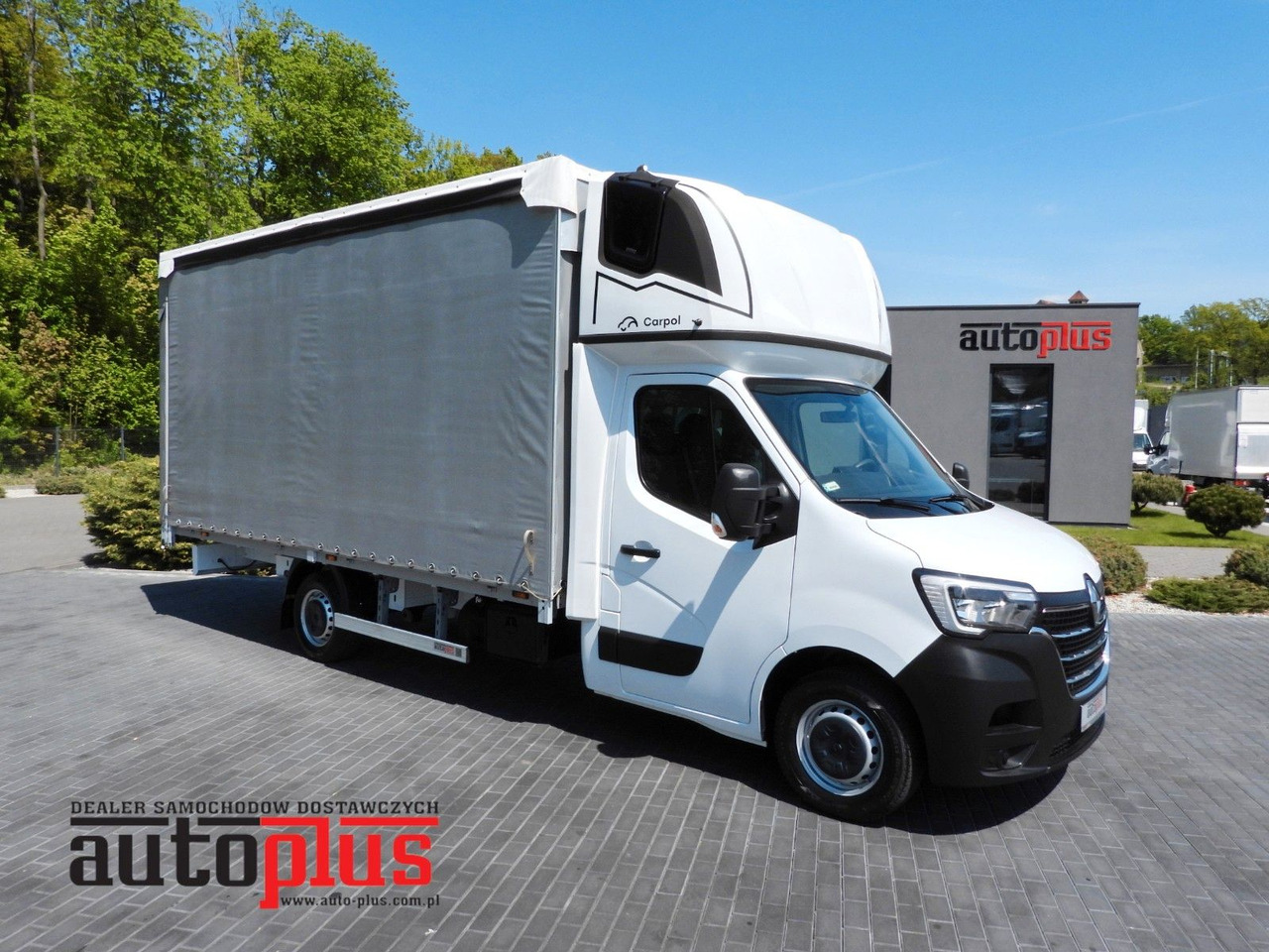 Renault MASTER PRITSCHE PLANE 10 PALETTEN WEBASTO A/C - Dostavno vozilo s ponjavo: slika 1 Renault MASTER PRITSCHE PLANE 10 PALETTEN WEBASTO A/C - Dostavno vozilo s ponjavo: slika 1
