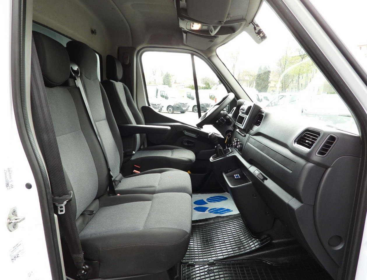 Dostavno vozilo s ponjavo Renault MASTER  PRITSCHE PLANE 10 PALETTEN WEBASTO  A/C: slika 25