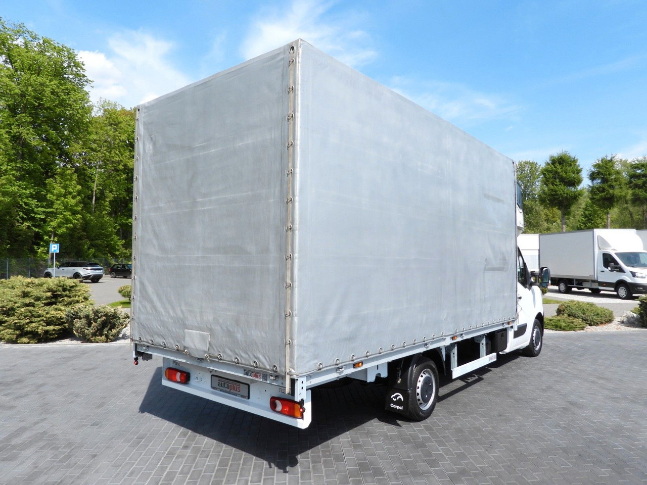 Renault MASTER PRITSCHE PLANE 10 PALETTEN WEBASTO A/C - Dostavno vozilo s ponjavo: slika 3 Renault MASTER PRITSCHE PLANE 10 PALETTEN WEBASTO A/C - Dostavno vozilo s ponjavo: slika 3