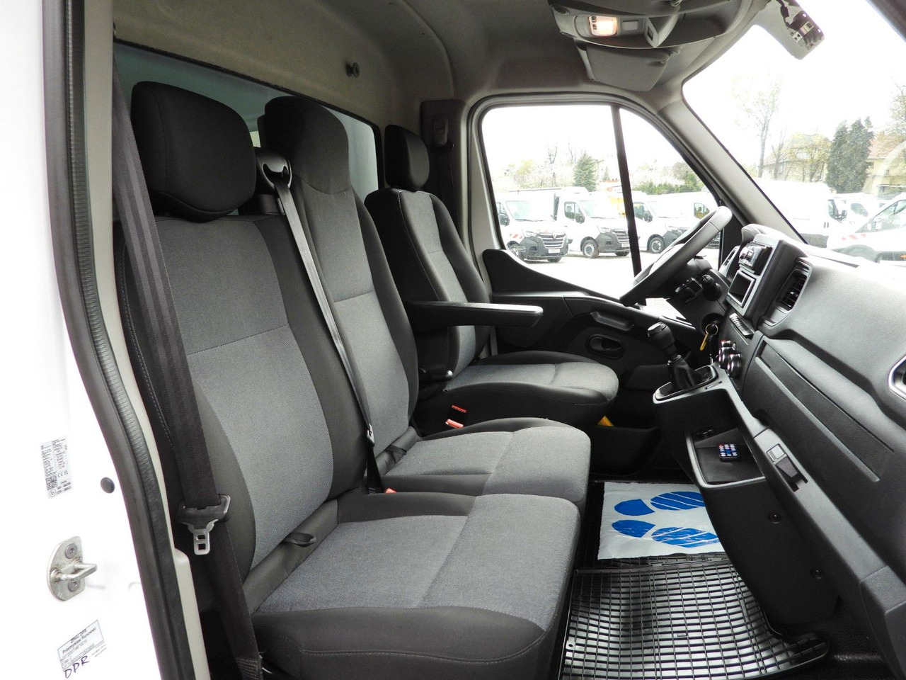 Dostavno vozilo s ponjavo Renault MASTER  PRITSCHE PLANE 10 PALETTEN WEBASTO  A/C: slika 27