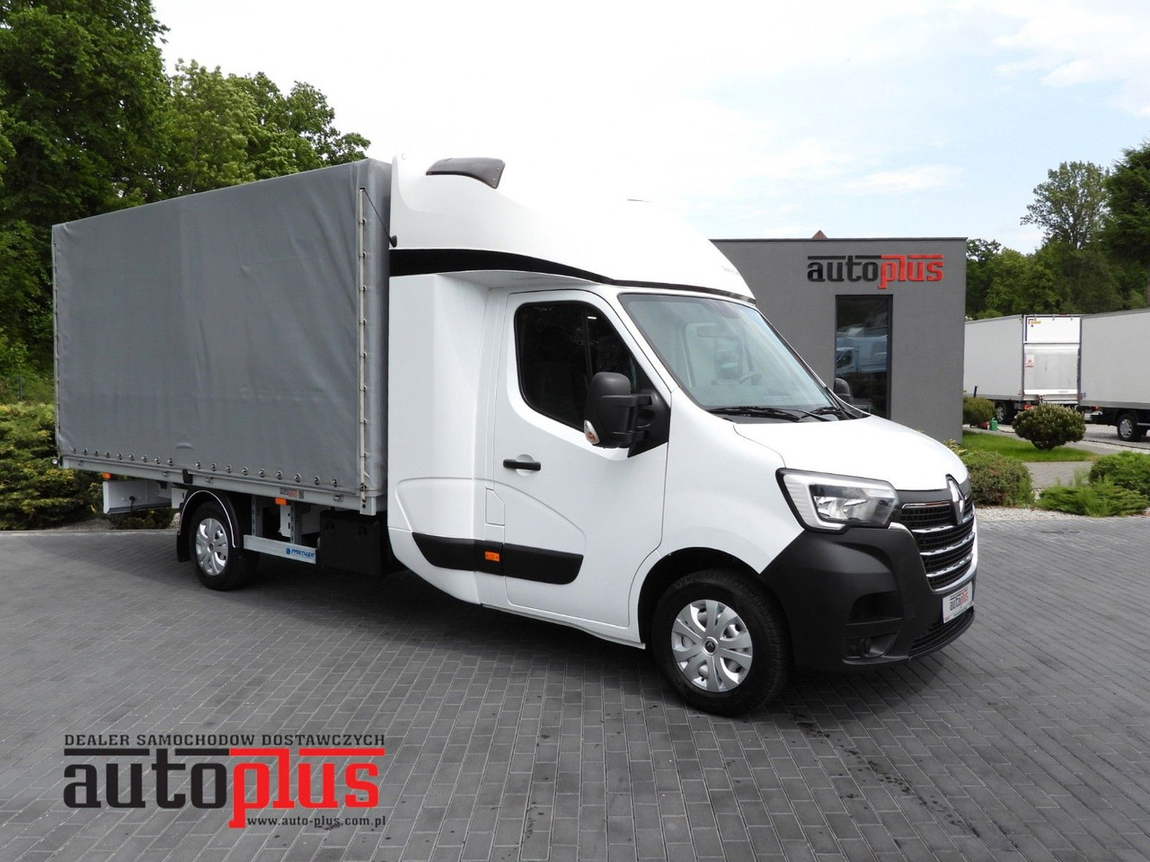 Renault MASTER PRITSCHE PLANE 8 PALETTEN WEBASTO A/C - Dostavno vozilo s ponjavo, Dostavno vozilo z dvojno kabino: slika 1 Renault MASTER PRITSCHE PLANE 8 PALETTEN WEBASTO A/C - Dostavno vozilo s ponjavo, Dostavno vozilo z dvojno kabino: slika 1