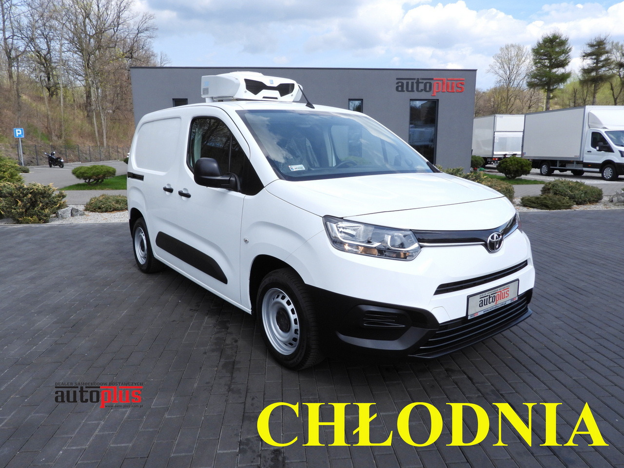 TOYOTA PROACE CITY REFRIGERATOR VAN -15*C POWER SUPPLY 230V CRUISE CONTROL AIR CONDITIONING 100HP - Hladilno vozilo: slika 1 TOYOTA PROACE CITY REFRIGERATOR VAN -15*C POWER SUPPLY 230V CRUISE CONTROL AIR CONDITIONING 100HP - Hladilno vozilo: slika 1
