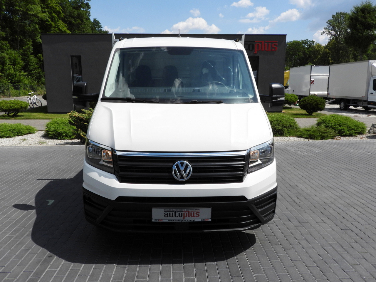 VOLKSWAGEN CRAFTER TIPPER CRUISE CONTROL TWIN WHEELS AIR CONDITIONING 180HP - Dostavno vozilo prekucnik: slika 5 VOLKSWAGEN CRAFTER TIPPER CRUISE CONTROL TWIN WHEELS AIR CONDITIONING 180HP - Dostavno vozilo prekucnik: slika 5