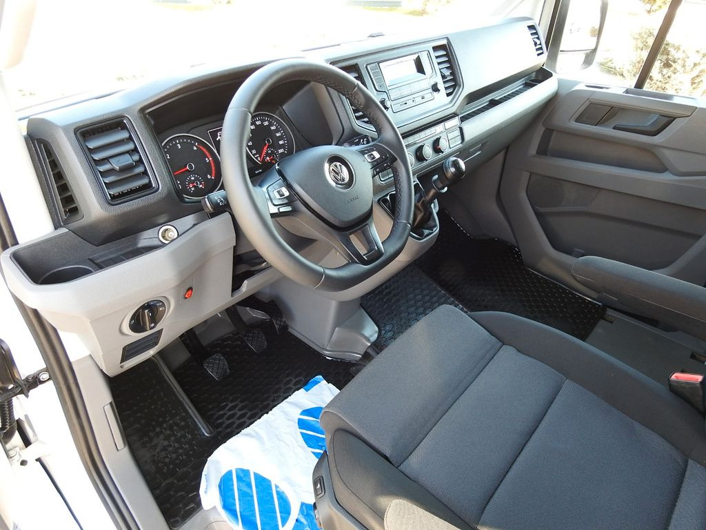 Volkswagen CRAFTER PRITSCHE PLANE 10 PALETTEN WEBASTO - Dostavno vozilo s ponjavo: slika 2 Volkswagen CRAFTER PRITSCHE PLANE 10 PALETTEN WEBASTO - Dostavno vozilo s ponjavo: slika 2
