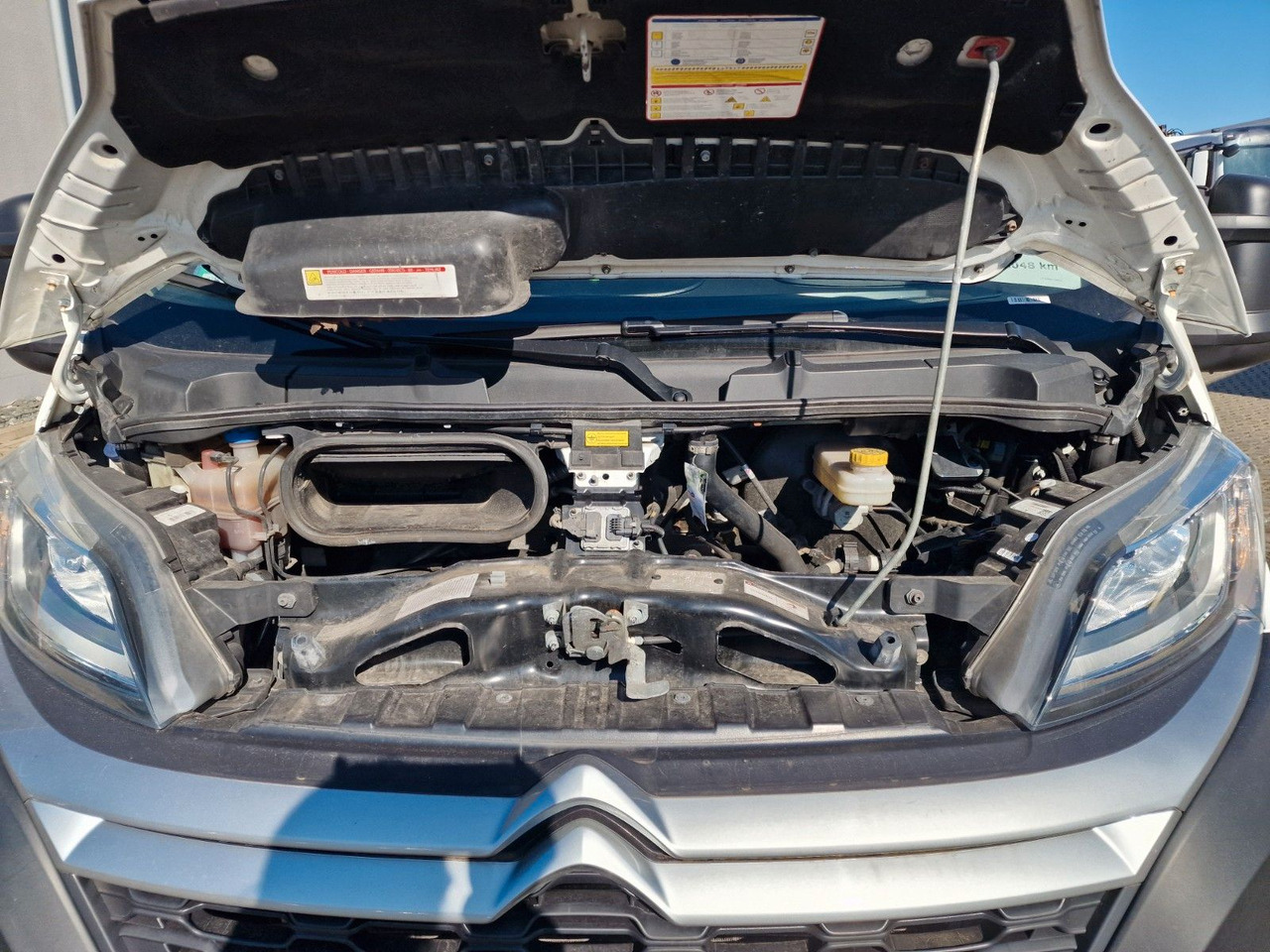 Dostavno vozilo z zabojnikom Citroën Jumper / Ladebordwand / 3 Sitzen / Klimaanlage: slika 15