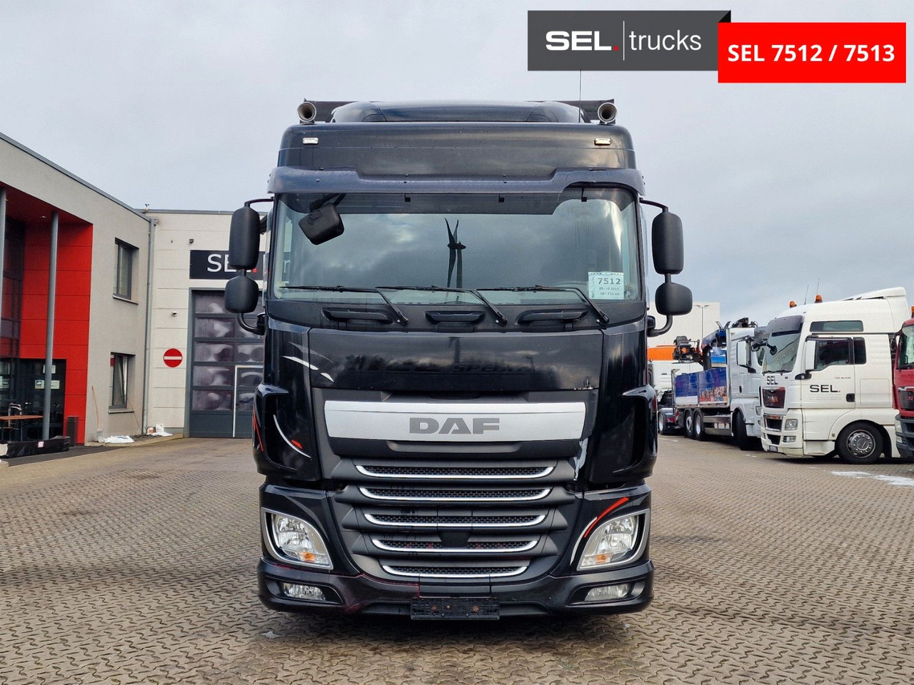 DAF XF 460 FAR / ZF Intarder / Durchladezug - Tovornjak s ponjavo: slika 2 DAF XF 460 FAR / ZF Intarder / Durchladezug - Tovornjak s ponjavo: slika 2