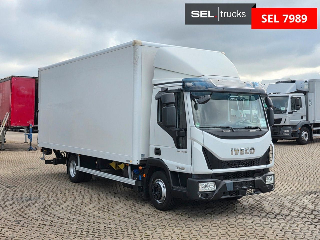 Iveco Eurocargo 75-190 /Ladebordwand / 3 Sitzen / 6D - Dostavno vozilo z zabojnikom: slika 3 Iveco Eurocargo 75-190 /Ladebordwand / 3 Sitzen / 6D - Dostavno vozilo z zabojnikom: slika 3