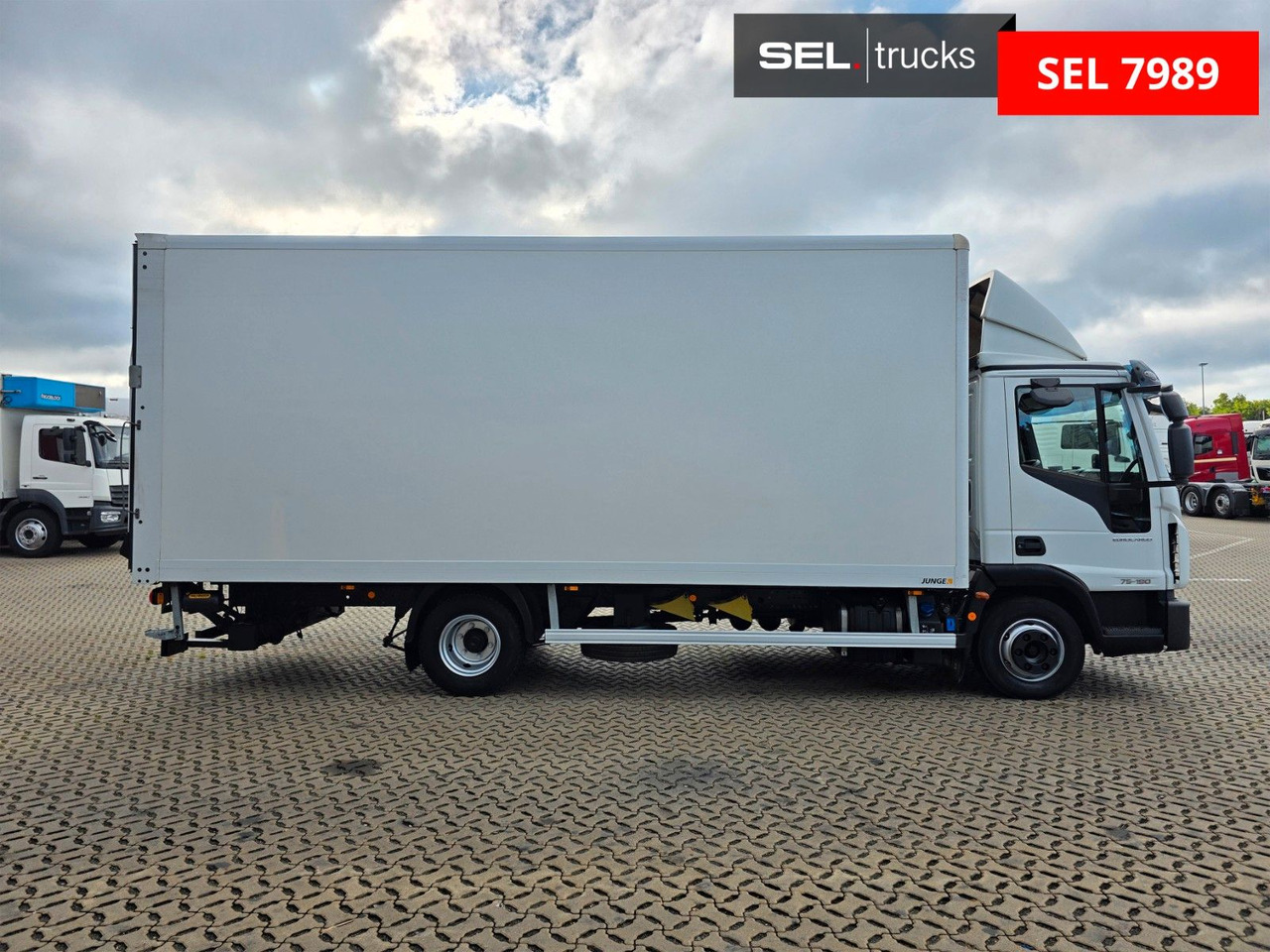 Iveco Eurocargo 75-190 /Ladebordwand / 3 Sitzen / 6D - Dostavno vozilo z zabojnikom: slika 4 Iveco Eurocargo 75-190 /Ladebordwand / 3 Sitzen / 6D - Dostavno vozilo z zabojnikom: slika 4