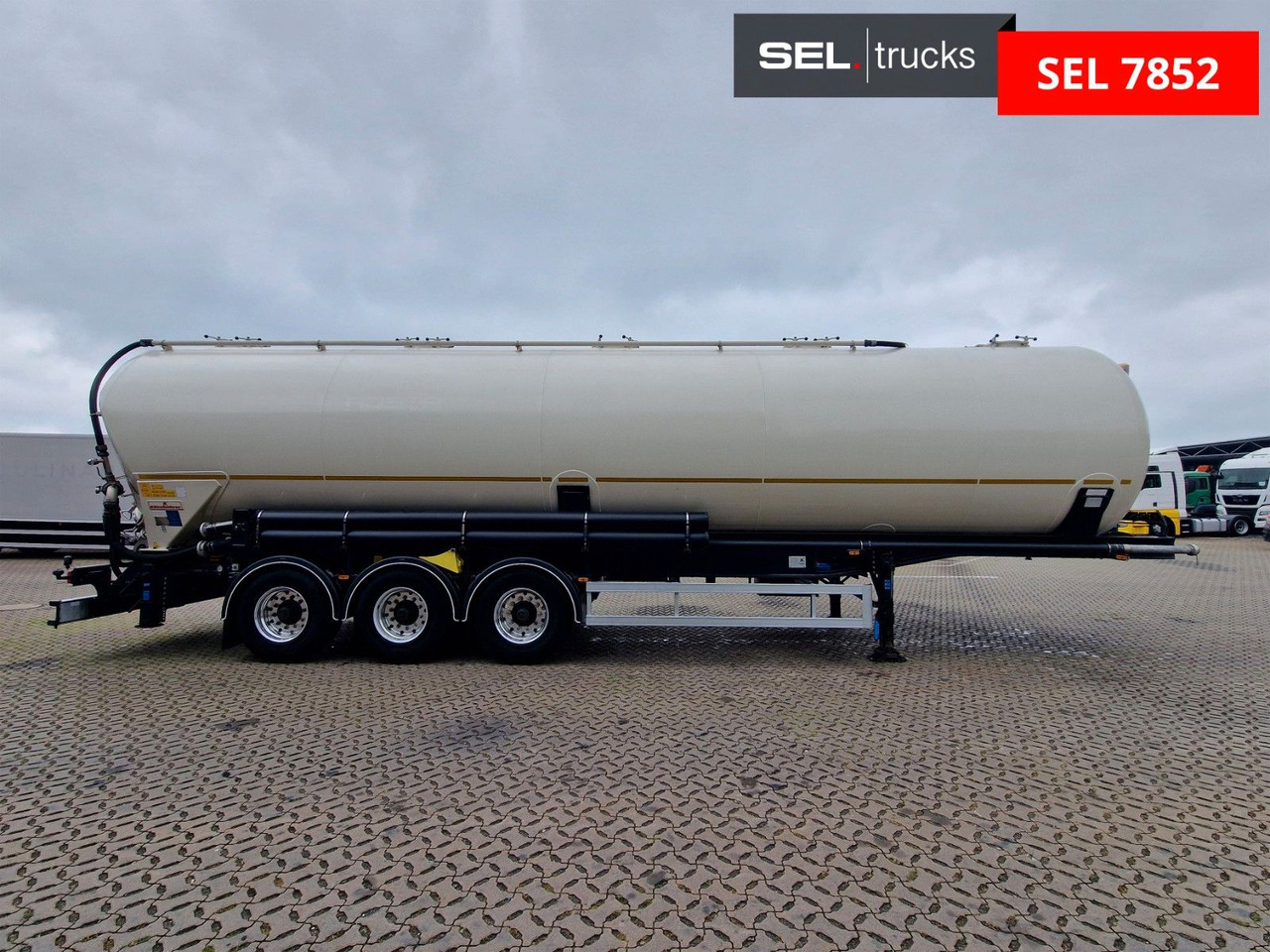 Kässbohrer XS SSK-60 / Kippsilo / Liftachse / 60m3 - Silos cisterna: slika 4 Kässbohrer XS SSK-60 / Kippsilo / Liftachse / 60m3 - Silos cisterna: slika 4